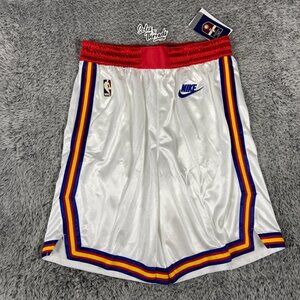 Nike GSW 24/25 Hardwood Classic Player Issued Shorts Size Medium Men FQ4693-100